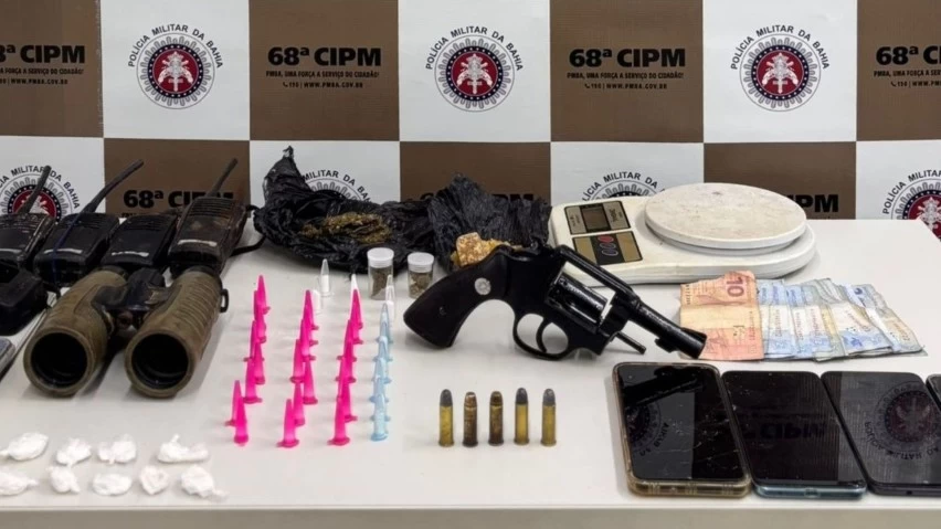 FORÇA TOTAL! PM prende suspeito e apreende arma e drogas em Ilhéus