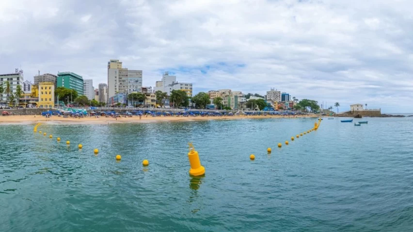 MAR MAIS SEGURO! Porto da Barra ganha boias para separar banhistas de embarcações