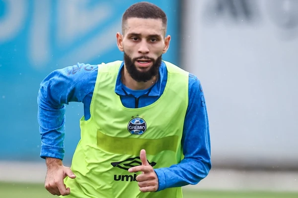 TRETA FORA DE CAMPO! Grêmio admite dívida com o Vitória, mas contesta valor cobrado por Wagner Leonardo