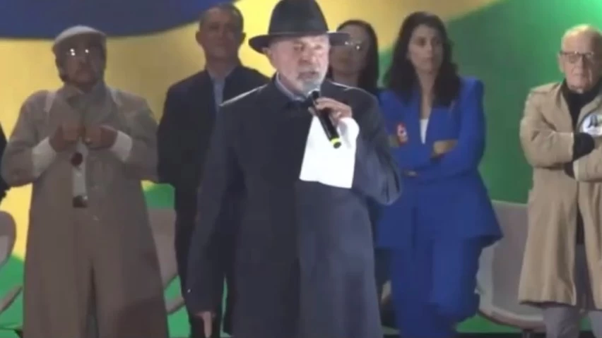 “SE NÃO TEM CARNE, COME OVO”! Lula admite alta no custo de vida durante agenda no RS