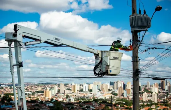 ATENÇÃO, SALVADOR! Nove bairros podem ficar sem energia nesta sexta-feira (18)