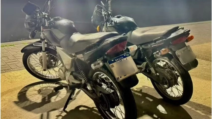 CASO INUSITADO EM SALVADOR! Duas motos aparecem com o mesmo chassi e placas quase iguais