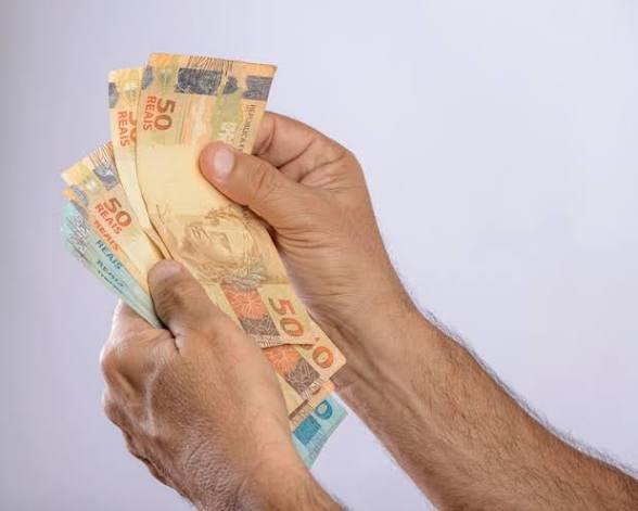 DESENROLA ADIMPLENTES! Prazo para renegociar dívidas é prorrogado até 26 de outubro