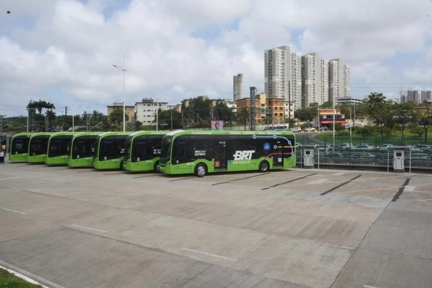 FROTA SUSTENTÁVEL! BRT Salvador começa a testar novo ônibus 100% elétrico nesta quinta-feira