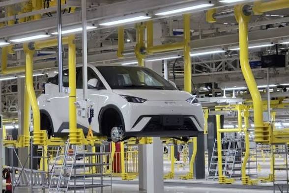 BYD DESMENTE IVONEIDE CAETANO E REAFIRMA PLANOS DE EXPANSÃO EM CAMAÇARI