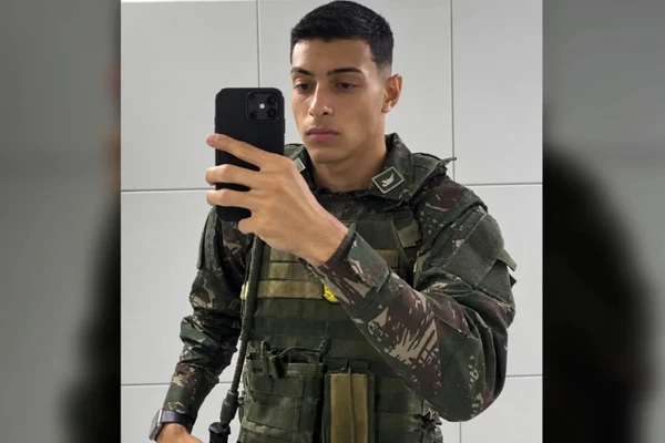 SOLDADO DO EXÉRCITO DESAPARECE APÓS SAIR DE QUARTEL COM FUZIL E 20 MUNIÇÕES NO RECIFE